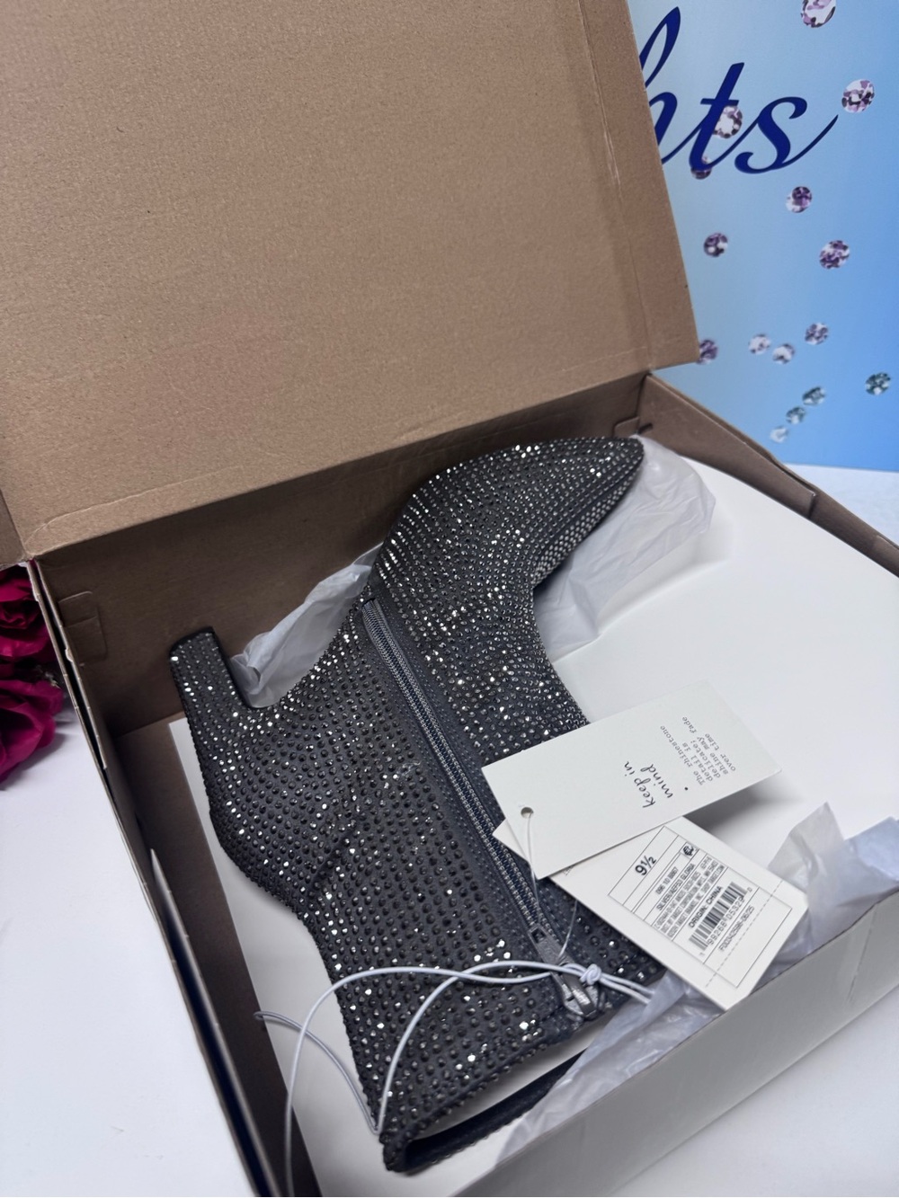 ❤️‍🔥NIB SILVER CRYSTAL HEELED BOOTS - Picture 9 of 10